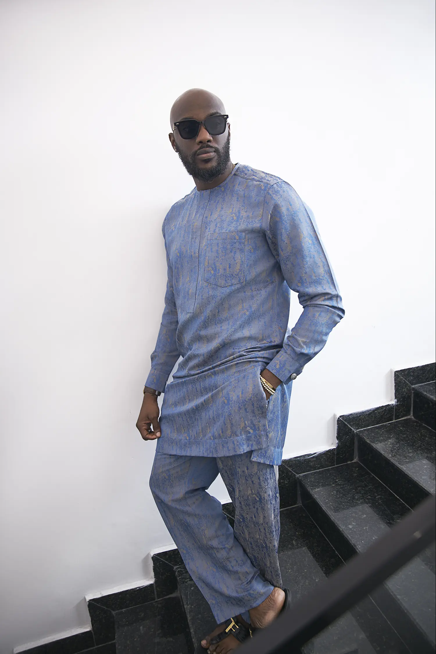 Rustic blue damask kaftan